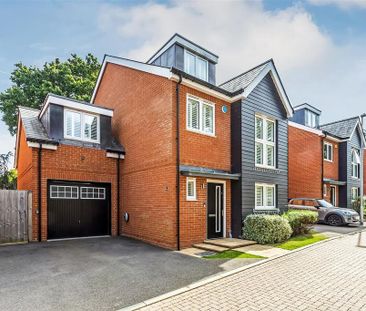 4 bedroom detached house to rent - Photo 5