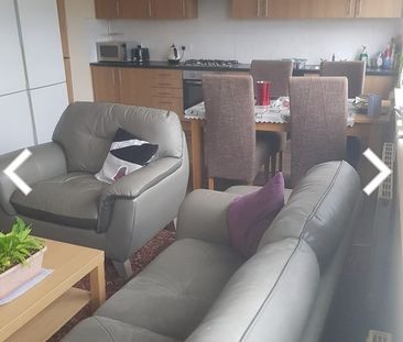 Room in a Shared House, Meanwood Road, LS6 - Photo 1