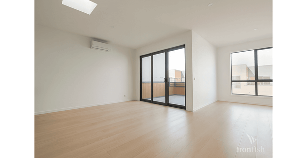 New Stylish Living in the Heart of Aurora Estate! - Photo 1