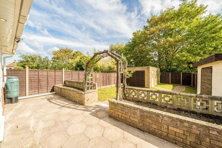 Crane Avenue, Isleworth, TW7 - Photo 2