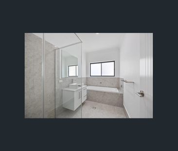 Modern Family Home for Rent - Photo 4