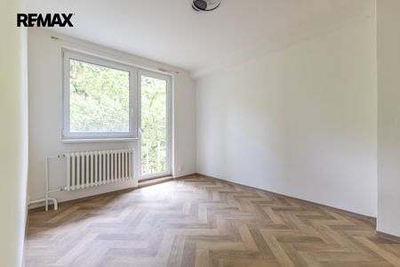 Pronájem bytu 4+kk 75 m², Habřická 94, Praha - Photo 3