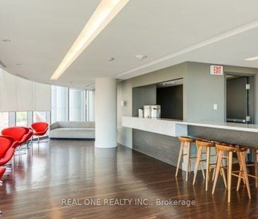 Market Wharf Lofts , #210 - Photo 5