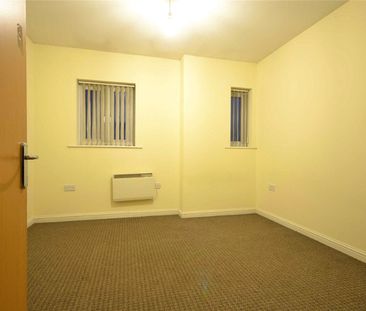 Silchester Drive, Monsall, Manchester, M40 8BN - Photo 2