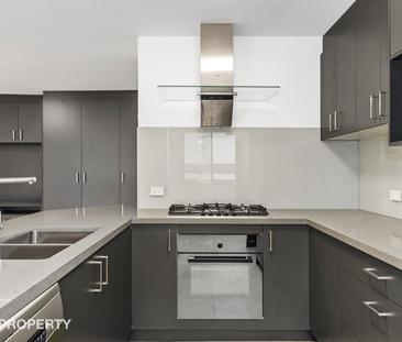 Unit p, 574 Boundary Street, Spring Hill, QLD - Photo 4