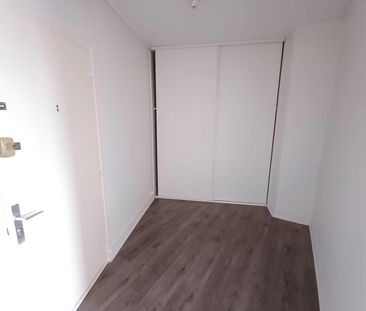 Location Appartement 2 pièces 55m² LOUVIERS 27400 - Photo 6