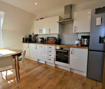 Sunningfields Road, NW4, London - Photo 2