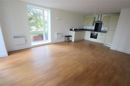 Coronation Court, - Photo 4