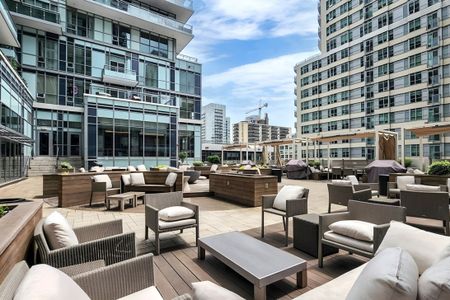 For Lease - 89 Dunfield Avenue Unit# 807, Toronto, Ontario - Photo 3