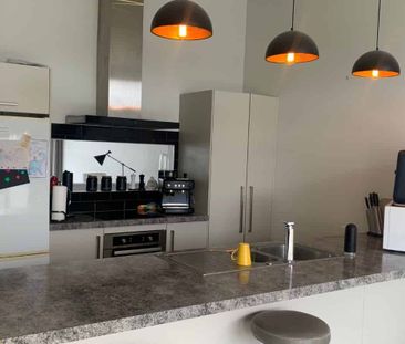 Location ....... - Photo 2