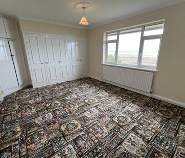 Kings Avenue - Photo 1
