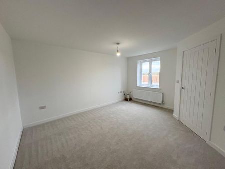 3 bedroom end of terrace house to rent - Photo 3