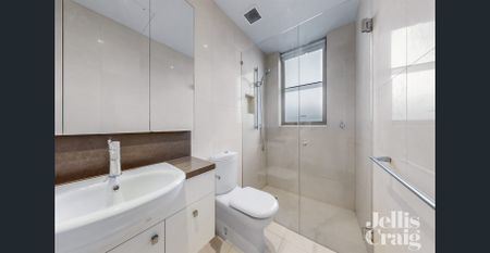 ABSOLUTE BEACHFRONT GOLDEN MILE WITH SPECTACULAR BAY AND CITY VIEWS - Photo 3