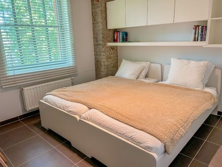 Gemeubeld 2-slpk. appartement met ruim terras in Tongeren - Photo 5