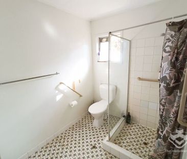 Spacious One-Bedroom Unit with Lock-Up Garage - Photo 4