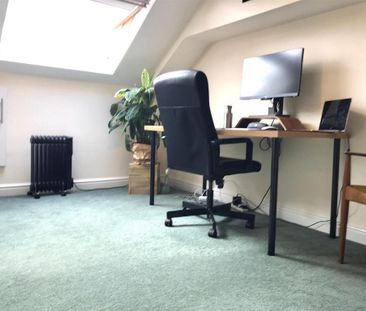 3 bedroom terraced house to rent - Photo 3