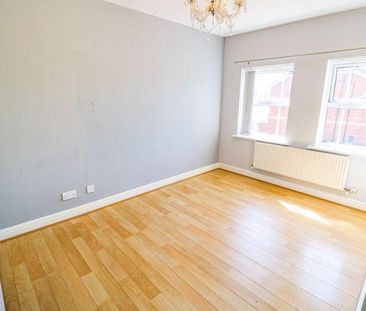 4 bedroom detached house to rent - Photo 5