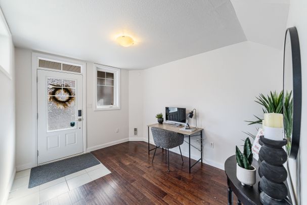 For Lease - 1169 Garner Road Unit# #45, Hamilton, Ontario - Photo 1