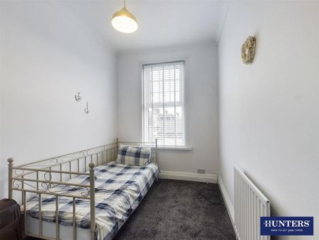 4 bedroom terraced house to rent - Photo 2