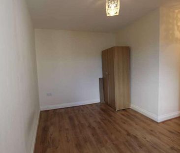 The Vale, Acton, W3 - Photo 5