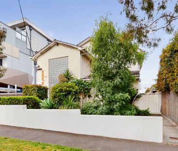 "Essendon Lifestyle Made Easy – Power and Water Included" - Photo 6