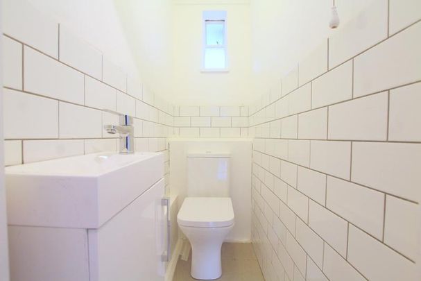 3 bedroom flat to rent - Photo 1