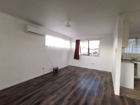 Ranui, 3 Bedrooms - Photo 5