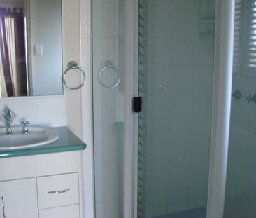 74 Royal Sands, Bucasia - Photo 5