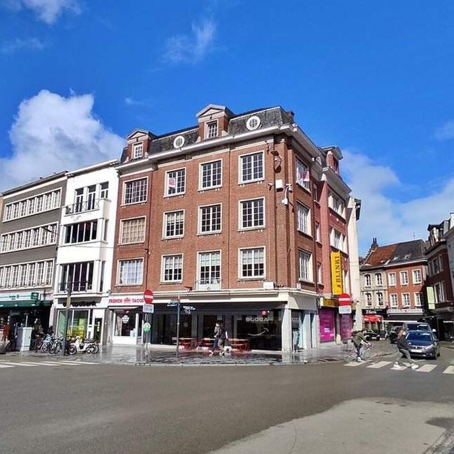 Appartement te huur in Kortrijk voor € 725 met 2 slaapkamers - Foto 1