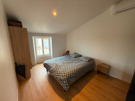 Location Appartement 3 pièces 55m² - Photo 2