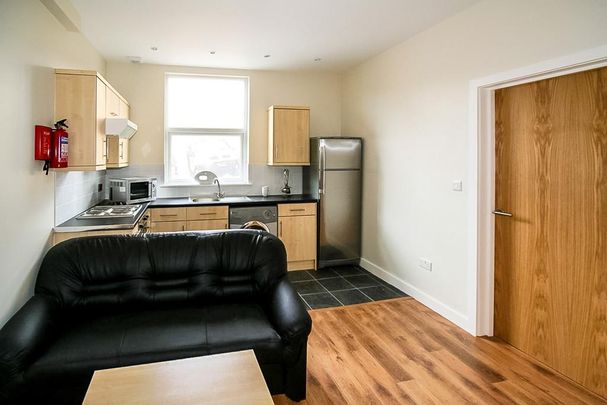 1 bedroom flat to rent - Photo 1