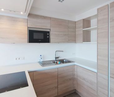 Appartement - à louer - Photo 2