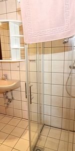 Miete inkl. Nebenkosten: 450 € pro Monat, plus Strom, plus Heizung - Photo 4