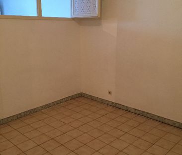 Location appartement 3 pièces, 60.00m², Limoux - Photo 2