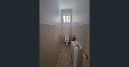 2/29 Vincent Avenue, St Albans, VIC 3021 - Photo 2