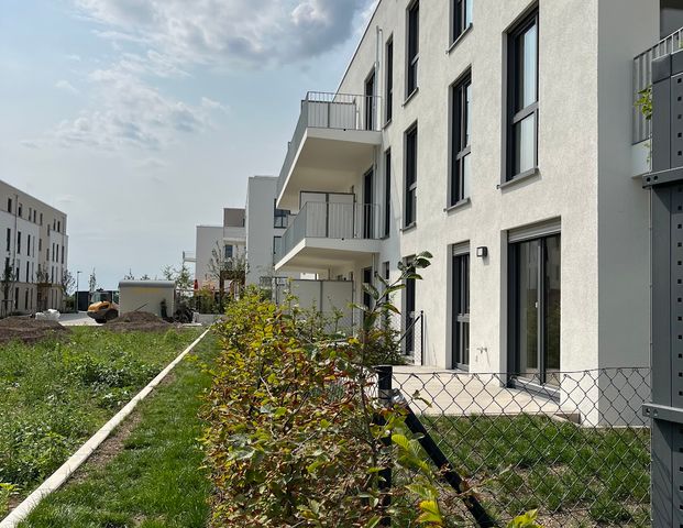 Wohnen in mit eigenem Gartenanteil - Tolle 2-Zimmer-Neubauwohnung mit Terrasse - Foto 1