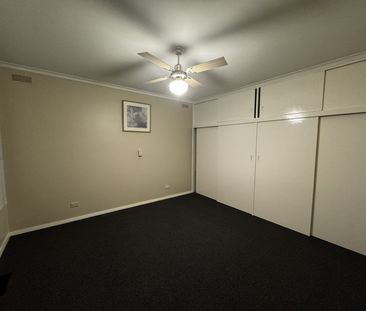 Timeless Family Living - Photo 2