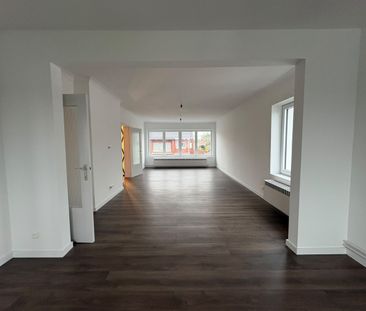 Volledig gerenoveerde HOB met 3 slpks en tuin in Zepperen - Photo 1