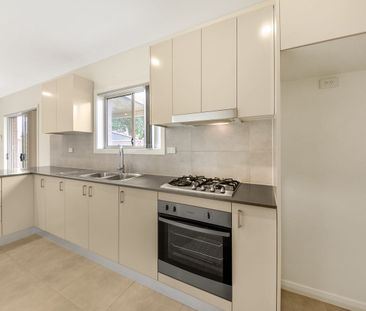 Modern home that ticks all boxes - Photo 3