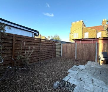 Primrose Avenue - Photo 5