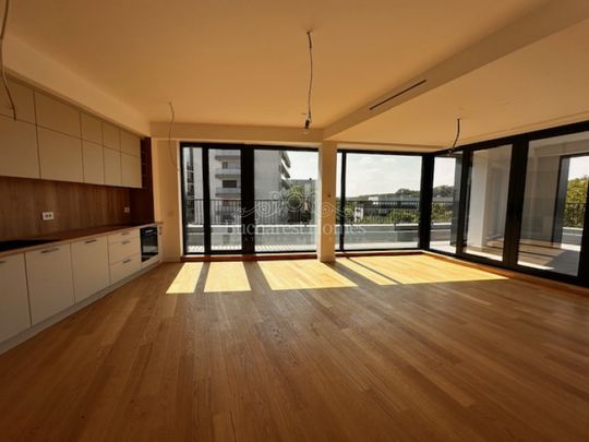 Fantastic Three Bedrooms Penthouse for Rent, Pipera - Photo 1