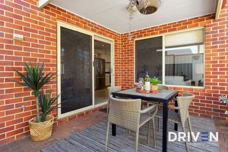 Charming 4-Bedroom Home with Study in the Heart of Maylands! - Photo 2