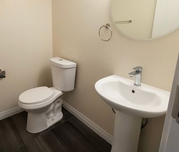 For Lease - 370 Fisher Mills Road Unit# C48, Cambridge, Ontario - Photo 2