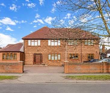 West End Road, Ruislip HA4, London - Photo 1
