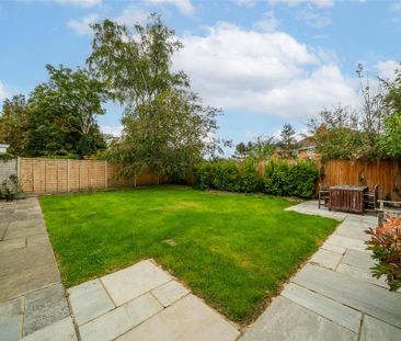 5 bedroom detached house to rent - Photo 2