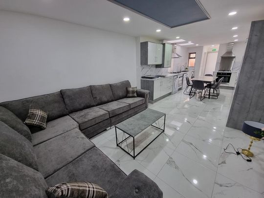 7 bedroom house to rent - Photo 1