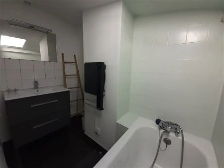 Location appartement 2 pièces - 23m² à Agen (47000) - Photo 4