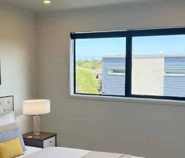 Charming 1-Bedroom Townhouse in Papakura – Comfortable Living at $4... - Photo 3