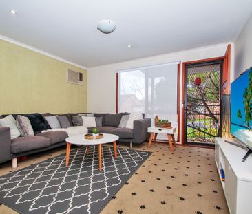 Two Bedroom Unit Perfectly Positioned in the Heart of Ringwood East - Photo 4