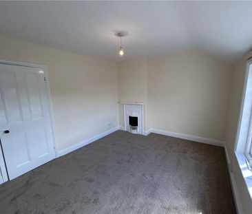 Available now, 2 Duncombe Terrace is a well-presented two bedroomed... - Photo 4